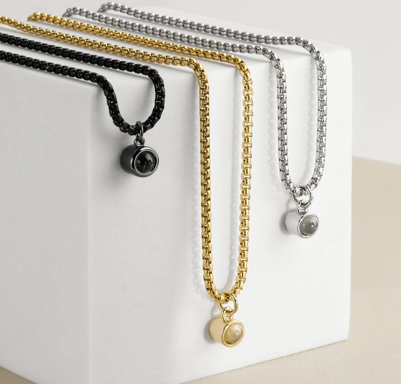 Collar Punto - Hombre